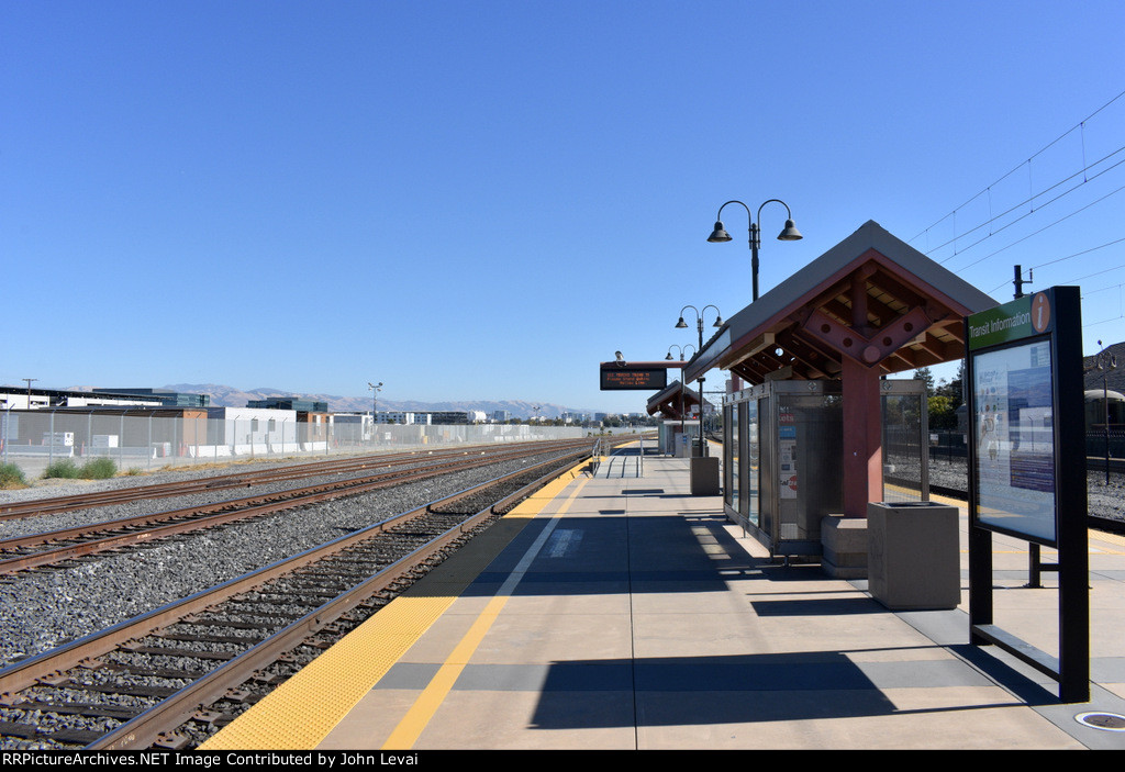 Looking south from Santa Clara Caltrain station 